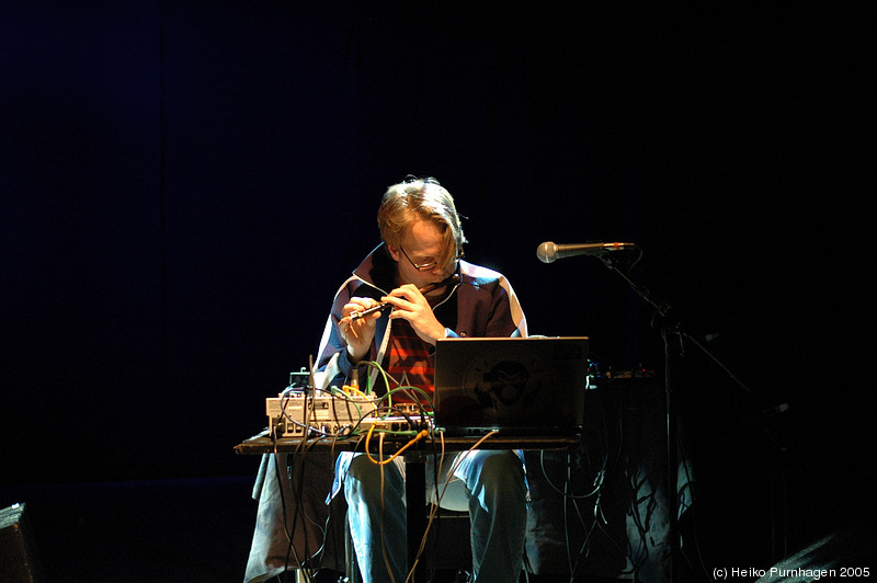 all Ears @ Kulturhuset, Stockholm 2005-01-13 -  all Ears @ Kulturhuset, Stockholm 2005-01-13 - Bjørnar Habbestad - Photo: Heiko Purnhagen 2005