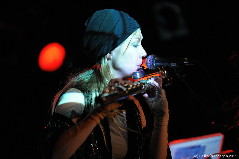 Fredrik Kronkvist + Cecilia Persson + Josef & Erika + Midaircondo + Goran Kajfes @ Debaser Slussen/Antenna, Stockholm 2011-11-01 - dsc_2588.jpg - Photo: Heiko Purnhagen 2011