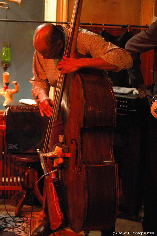 Charles Gayle Trio @ Glenn Miller Café, Stockholm 2006-02-12 - dsc_6326.jpg - Photo: Heiko Purnhagen 2006