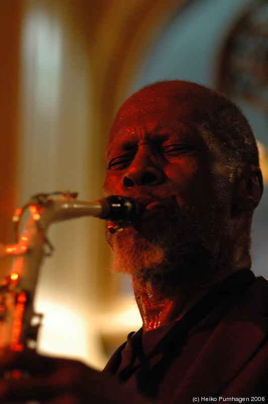 Charles Gayle Trio @ Glenn Miller Café, Stockholm 2006-02-12 - dsc_6594.jpg - Photo: Heiko Purnhagen 2006