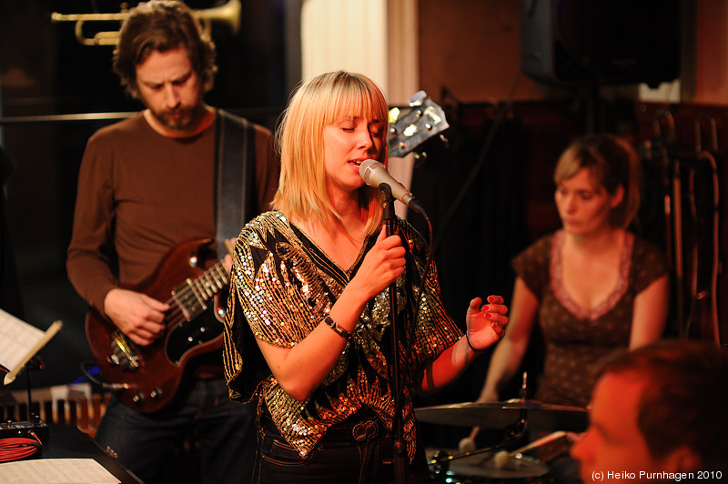 David's Angels @ Glenn Miller Café, Stockholm 2010-09-14 - dsc_4002.jpg - Photo: Heiko Purnhagen 2010