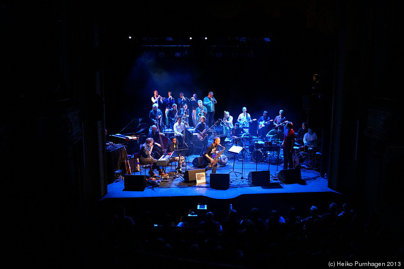 FIRE! Orchestra @ Södra Teatern, Stockholm 2013-01-09 - dsc00423.jpg - Photo: Heiko Purnhagen 2013