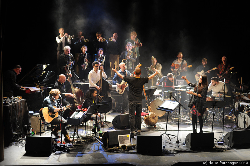 FIRE! Orchestra @ Södra Teatern, Stockholm 2013-01-09 - dsc_4843.jpg - Photo: Heiko Purnhagen 2013