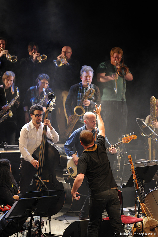 FIRE! Orchestra @ Södra Teatern, Stockholm 2013-01-09 - dsc_4858.jpg - Photo: Heiko Purnhagen 2013