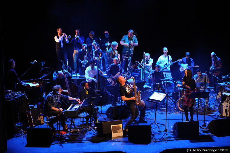 FIRE! Orchestra @ Södra Teatern, Stockholm 2013-01-09 - dsc_4936.jpg - Photo: Heiko Purnhagen 2013