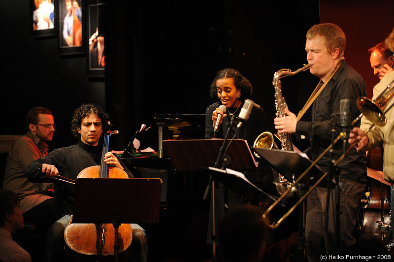 Fredrik Ljungkvist Tentet @ Fasching, Stockholm 2008-03-06 - dsc_0855-edit.jpg - Photo: Heiko Purnhagen 2008