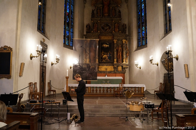 Killing the houses, killing the trees @ St Jacobs church/FRIM, Stockholm 2013-09-03 - dsc06688.jpg - Photo: Heiko Purnhagen 2013