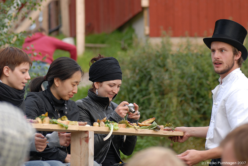 Food Performance @ Wåhlsteds gård, Hagenfesten 2007-08-02 - dsc_2625.jpg - Photo: Heiko Purnhagen 2007