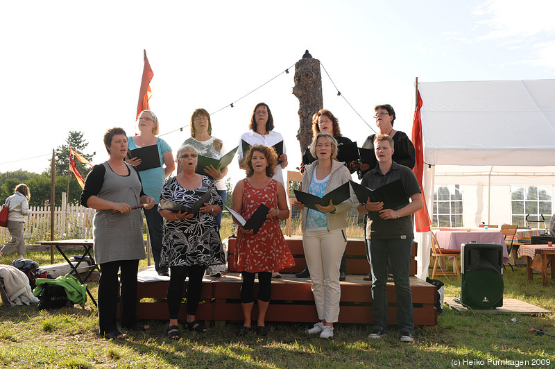 Concerts & Events @ Hagenfesten 2009 - Opening ceremony with Campanula choir @ Hagenfesten 2009 - Photo: Heiko Purnhagen 2009