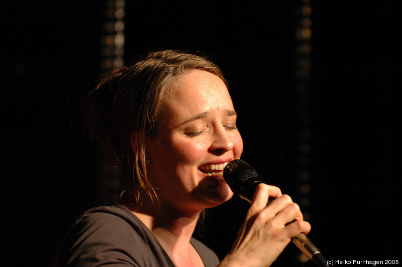 Jeanette Lindström @ Landet, Stockholm 2005-10-06 - dsc_9673.jpg - Photo: Heiko Purnhagen 2005