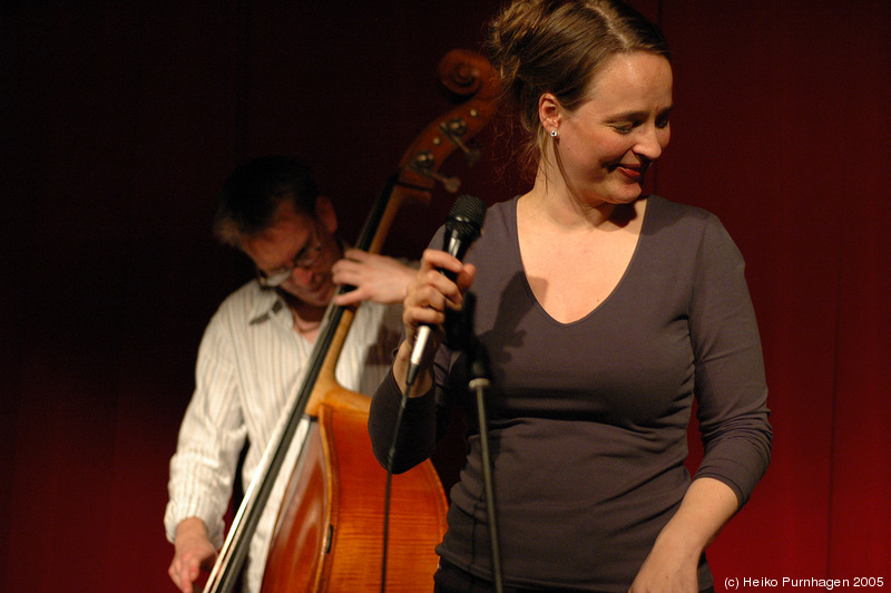 Jeanette Lindström @ Landet, Stockholm 2005-10-06 - dsc_9718.jpg - Photo: Heiko Purnhagen 2005