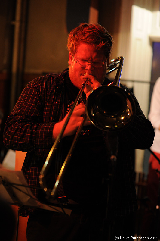 Je Suis @ Glenn Miller Café, Stockholm 2011-01-06/07 - dsc_9252.jpg - Photo: Heiko Purnhagen 2011