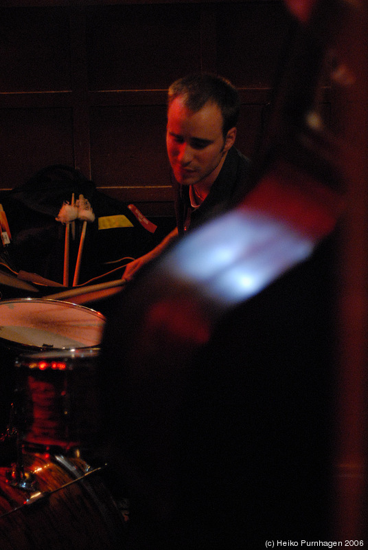 The Jolly-Boat Pirates @ Glenn Miller Café, Stockholm 2006-10-14 - dsc_5546.jpg - Photo: Heiko Purnhagen 2006