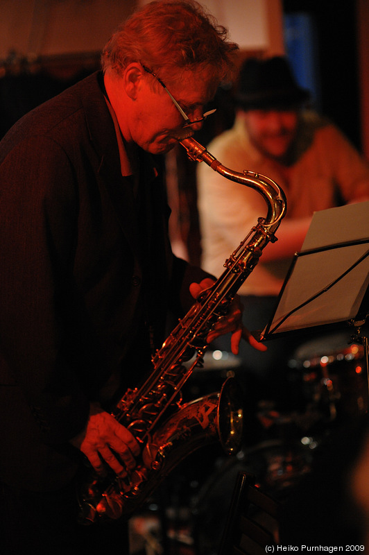 Kresten Osgood Og Hvad Er Klokken @ Glenn Miller Café, Stockholm 2009-05-19/20 - dsc_3273.jpg - Photo: Heiko Purnhagen 2009