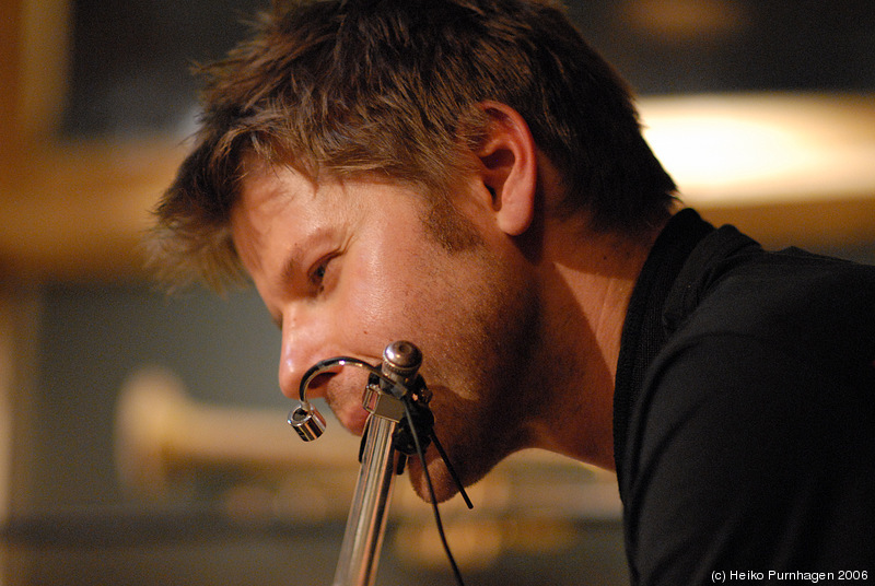 Lindgren Ikiz Duo @ Glenn Miller Café, Stockholm 2006-12-21 - dsc_9879.jpg - Photo: Heiko Purnhagen 2006