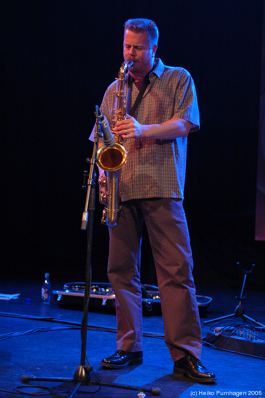 Vandermark/Nilssen-Love/Marhaug @ Nattjazz, Bergen 2005-06-01 - dsc_1833.jpg - Photo: Heiko Purnhagen 2005