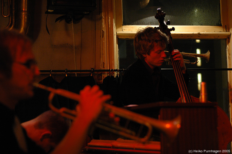 Oskar Schönning @ Glenn Miller Café, Stockholm 2005-02-09 - dsc_6188.jpg - Photo: Heiko Purnhagen 2005