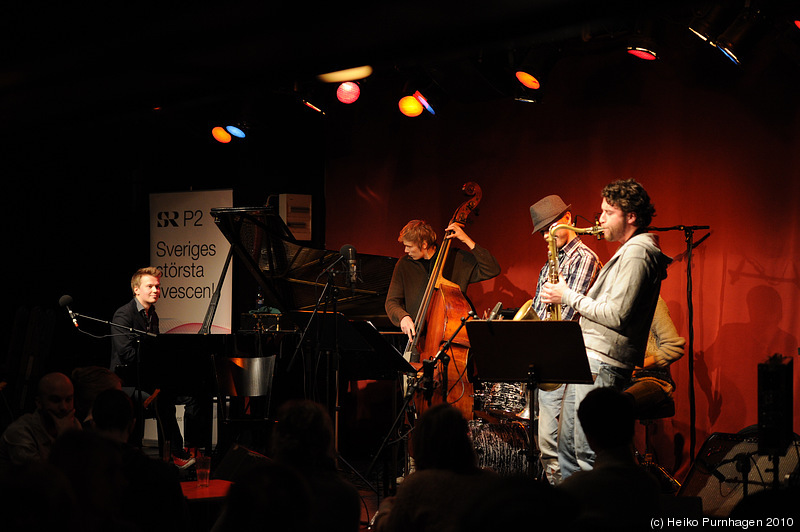 Swedish Jazz Celebration 2010 @ Fasching, Stockholm 2010-04-14 - Tuomas Turunen group (Tuomas Turunen p, Viktor Nyberg b, Staffan Ålander dr, Olle Hedström trp, Hector Romo Aravena sax) - Photo: Heiko Purnhagen 2010