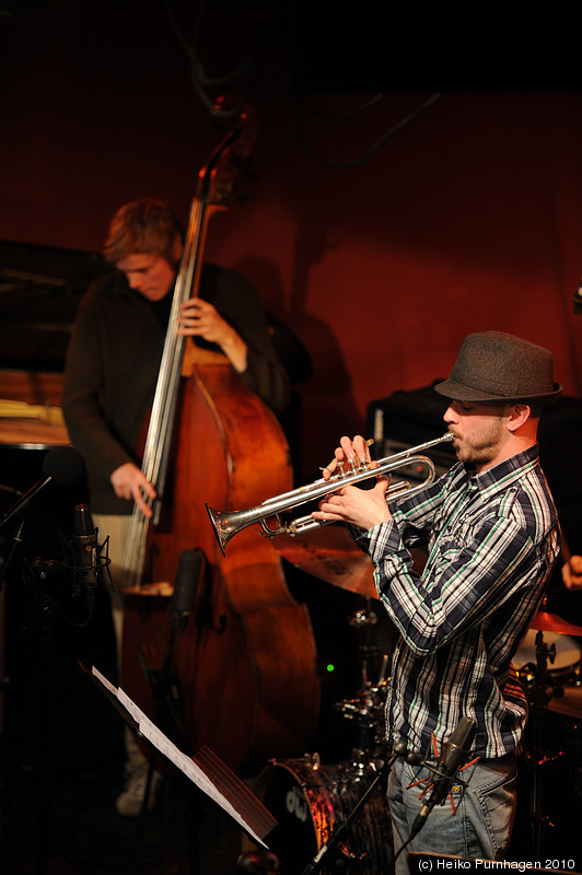 Swedish Jazz Celebration 2010 @ Fasching, Stockholm 2010-04-14 - Tuomas Turunen group (Tuomas Turunen p, Viktor Nyberg b, Staffan Ålander dr, Olle Hedström trp, Hector Romo Aravena sax) - Photo: Heiko Purnhagen 2010