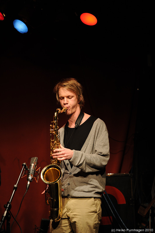 Swedish Jazz Celebration 2010 @ Fasching, Stockholm 2010-04-14 - <a href=http://www.myspace.com/isabelsorlinggroup>Isabel Sörling Group</a> (Isabel Sörling voc, Alfred Lorinius b, Henrik Magnusson p, Kim Aksnes trp, Martin Svanström sax, Carl-Johan Groth dr) - Photo: Heiko Purnhagen 2010