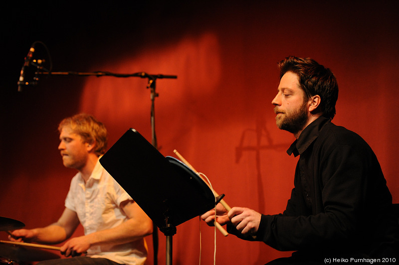 Swedish Jazz Celebration 2010 @ Fasching, Stockholm 2010-04-15 - <a href=http://www.myspace.com/lekverk>Lekverk</a>: Adam Forkelid p, Putte Johander b, Jon Fält dr & friends - Photo: Heiko Purnhagen 2010