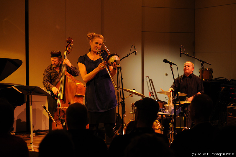 Swedish Jazz Celebration 2010 @ Konserthuset, Stockholm 2010-04-17 - Karin Hammar Quartet (Karin Hammar trb, Palle Danielsson b, Anders Kjellberg dr, Jonas Östholm p) - Photo: Heiko Purnhagen 2010