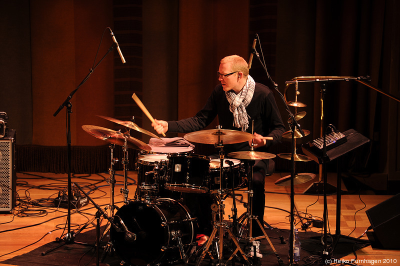 Swedish Jazz Celebration 2010 @ Konserthuset, Stockholm 2010-04-17 - Jacob Karlzon Trio (Jacob Karlzon p, Hans Andersson b, Jonas Holgersson dr) - Photo: Heiko Purnhagen 2010