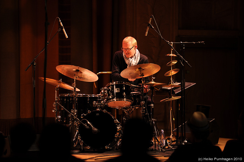 Swedish Jazz Celebration 2010 @ Konserthuset, Stockholm 2010-04-17 - Jacob Karlzon Trio (Jacob Karlzon p, Hans Andersson b, Jonas Holgersson dr) - Photo: Heiko Purnhagen 2010