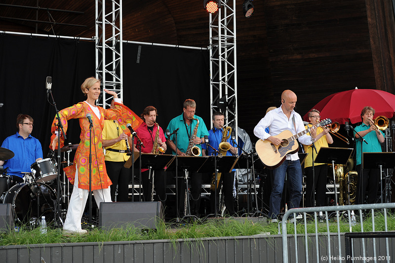 Day 2 @ STHLM JAZZ FEST 2011-06-18 - Bohuslän Big Band Räkna Med Skägg - Familjekonsert @ STHLM JAZZ FEST 2011-06-18 - Photo: Heiko Purnhagen 2011