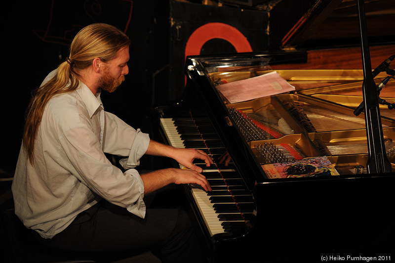 Talk + Brus Trio @ Fasching, Stockholm 2011-09-27 - dsc_0482.jpg - Photo: Heiko Purnhagen 2011