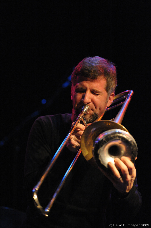 Peter Brötzmann Chicago Tentet Festival @ Olso 2009-02-20 - dsc_8997.jpg - Photo: Heiko Purnhagen 2009