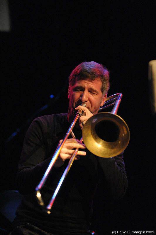 Peter Brötzmann Chicago Tentet Festival @ Olso 2009-02-20 - dsc_9003.jpg - Photo: Heiko Purnhagen 2009