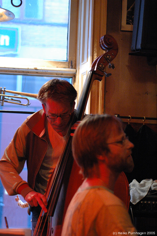 Gultz/Augustson/Vögler @ Glenn Miller Café, Stockholm 2005-05-14 - dsc_0459.jpg - Photo: Heiko Purnhagen 2005