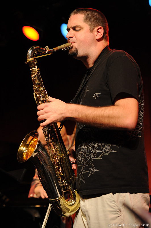 Vandermark 5 + Atomic @ Fasching, Stockholm 2010-09-07 - dsc_3570.jpg - Photo: Heiko Purnhagen 2010