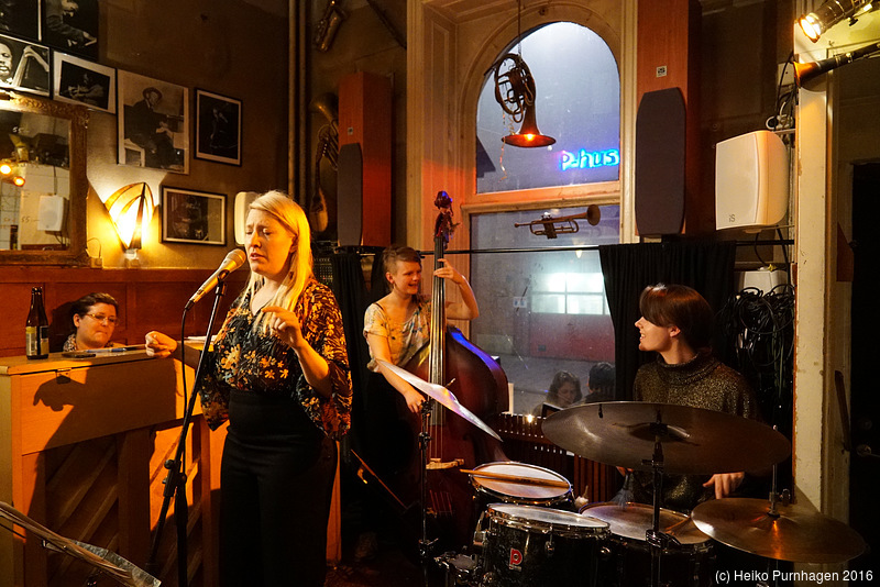 Värsta Brudarna @ Glenn Miller Café, Stockholm 2016-03-27 - Sun 2016-03-27 21:55:38 - Photo: Heiko Purnhagen 2016