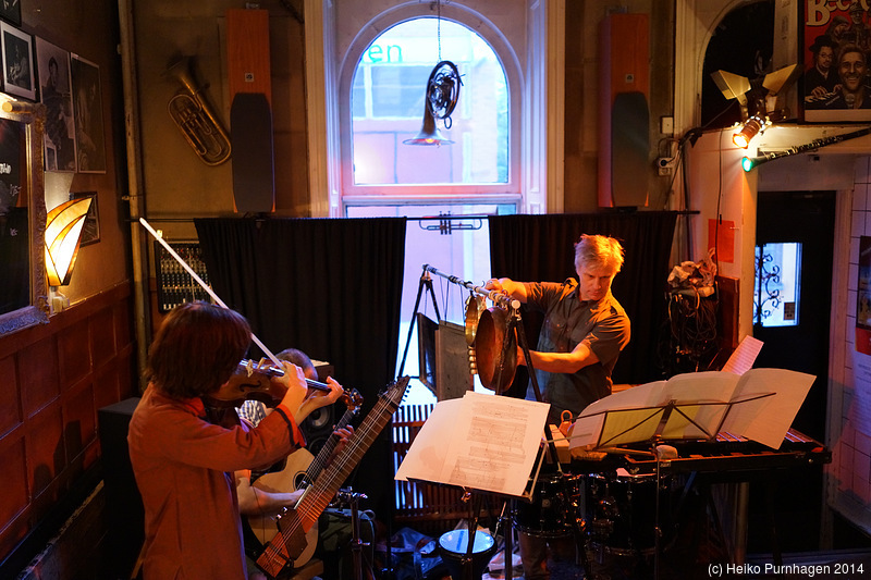 WE @ Glenn Miller Café, Stockholm 2014-05-26 - dsc05890.jpg - Photo: Heiko Purnhagen 2014