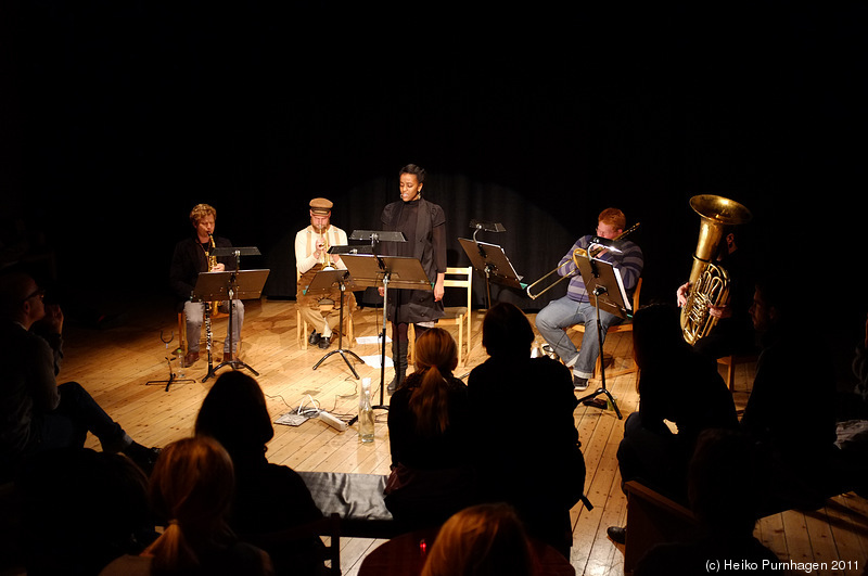 Johan Arrias Blåskvartett feat. Jernberg & Dunger @ Musikmuséet/Musikcentrum, Stockholm 2011-11-17 - dscf3300.jpg - Photo: Heiko Purnhagen 2011
