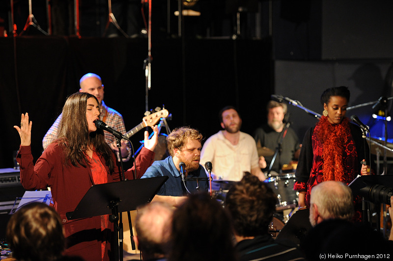 FIRE! Orchestra @ Fylkingen, Stockholm 2012-01-13 - dsc_2676.jpg - Photo: Heiko Purnhagen 2012