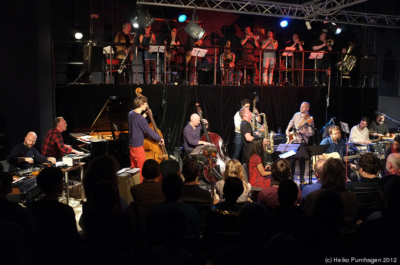 FIRE! Orchestra @ Fylkingen, Stockholm 2012-01-13 - dscf3896.jpg - Photo: Heiko Purnhagen 2012