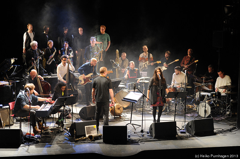 FIRE! Orchestra @ Södra Teatern, Stockholm 2013-01-09 - dsc_4835.jpg - Photo: Heiko Purnhagen 2013