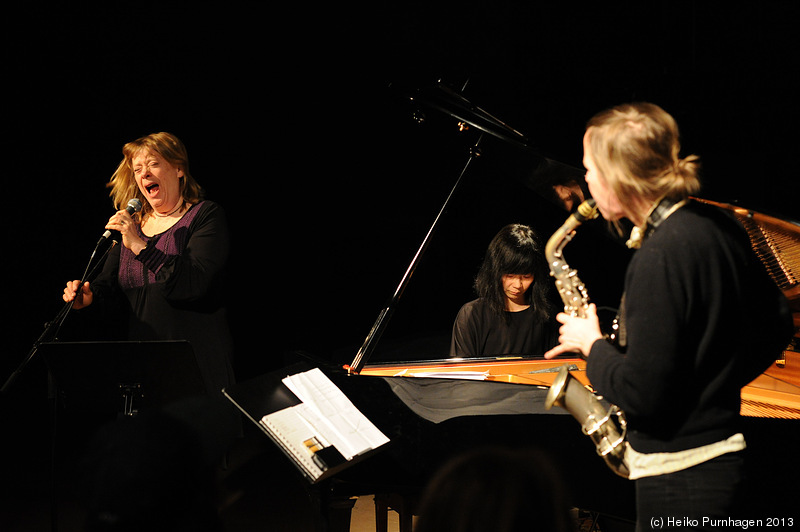 Högberg/Ullén/Selander + BARK! @ Fylkingen/FRIM, Stockholm 2013-03-27 - dsc_6965.jpg - Photo: Heiko Purnhagen 2013