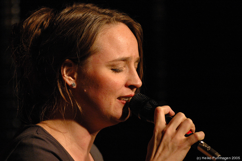 Jeanette Lindström @ Landet, Stockholm 2005-10-06 - dsc_9633.jpg - Photo: Heiko Purnhagen 2005