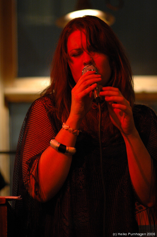 Maggi Olin Band @ Glenn Miller Café, Stockholm 2006-01-24 - dsc_4503.jpg - Photo: Heiko Purnhagen 2006
