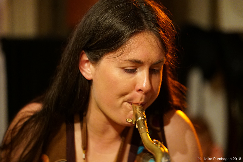 Oya Sextett @ Glenn Miller Café, Stockholm 2018-05-26 - dscz2155.jpg - Photo: Heiko Purnhagen 2018
