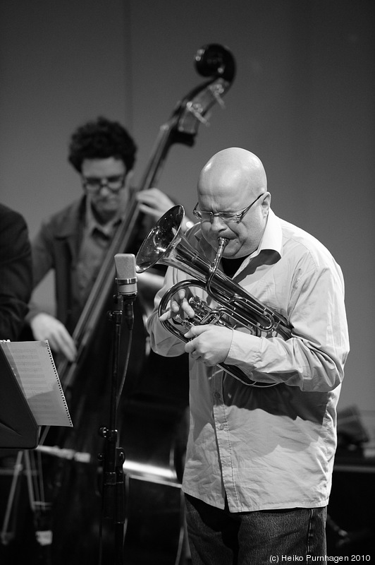 Swedish Jazz Celebration 2010 @ Konserthuset, Stockholm 2010-04-16 - Fredrik Ljungqvist sax, Magnus Broo trp, Joe Williamson b, Jon Fält dr - Photo: Heiko Purnhagen 2010